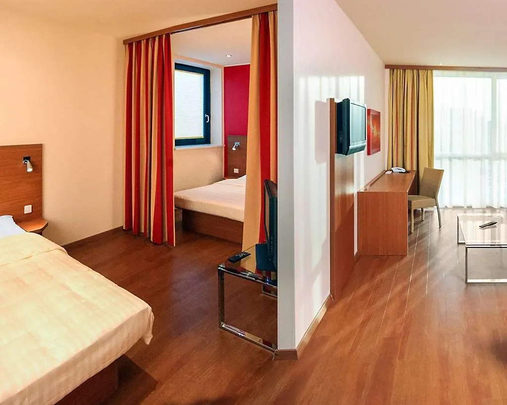 Leonardo Hotel Salzburg Airport Wals-Siezenheim